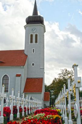Die Pfarrkirche St. Katharina in Ralbitz
